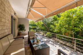 Green Oasis by Bačvice beach, private Parking & Garden - Casa Moro